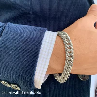 Bold Twisted Link Curb Bracelet in Sterling Silver - Image 3