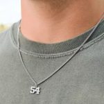 Ivy League Number with Light Curb Chain